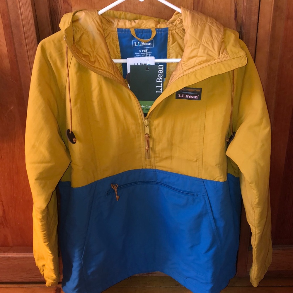 L.L. Bean raincoat/jacket